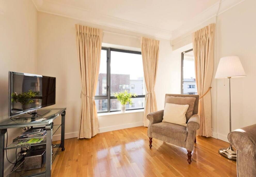 Luxury Apartment In D1 Dublin Exteriör bild