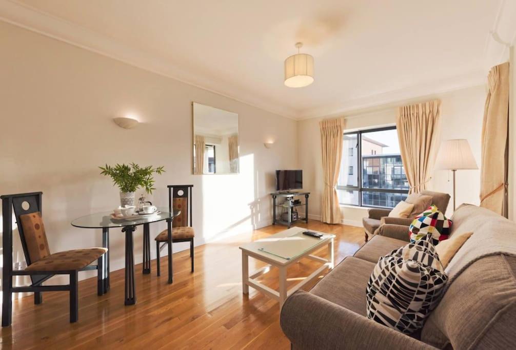 Luxury Apartment In D1 Dublin Exteriör bild